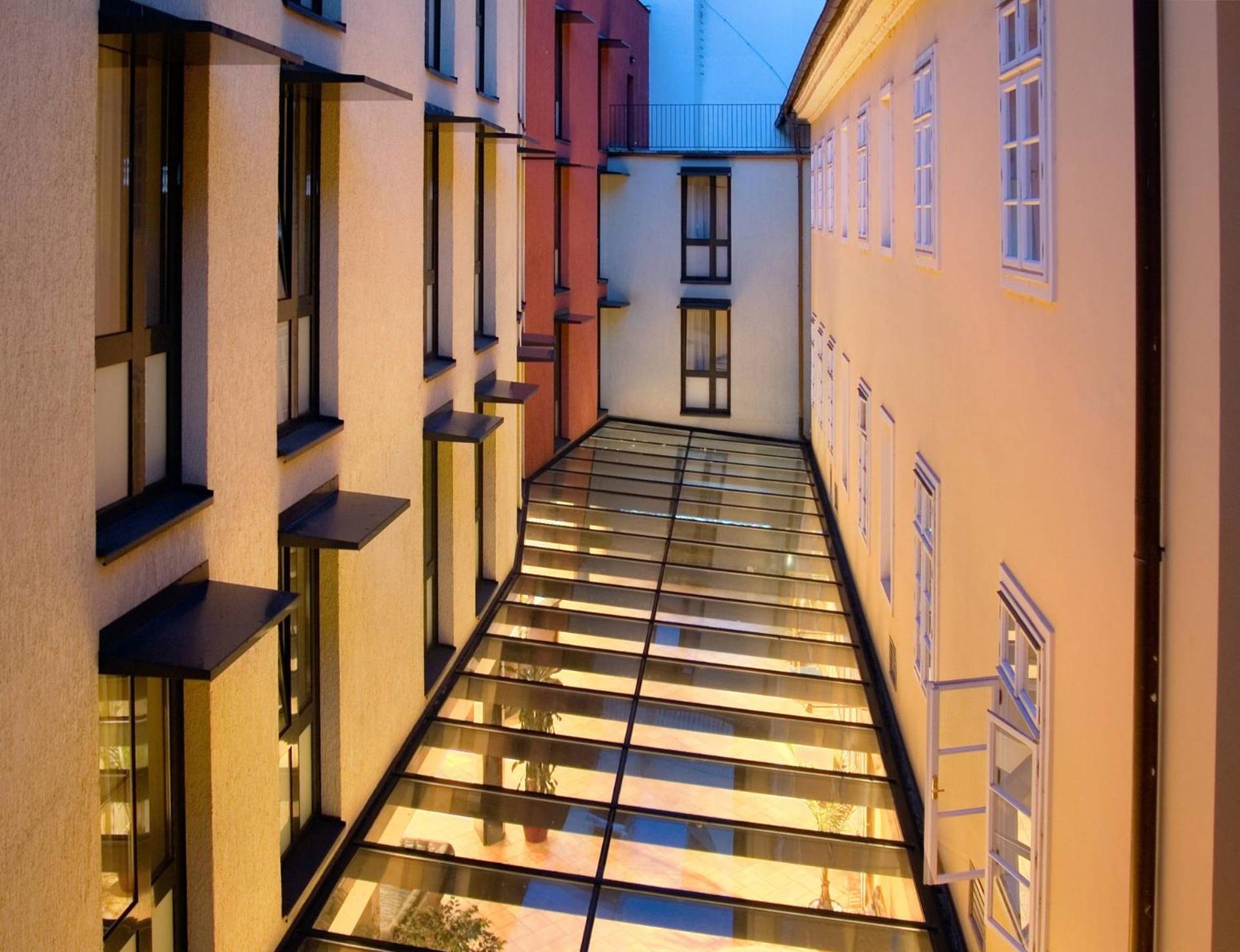 Hotel Roma Praga Esterno foto