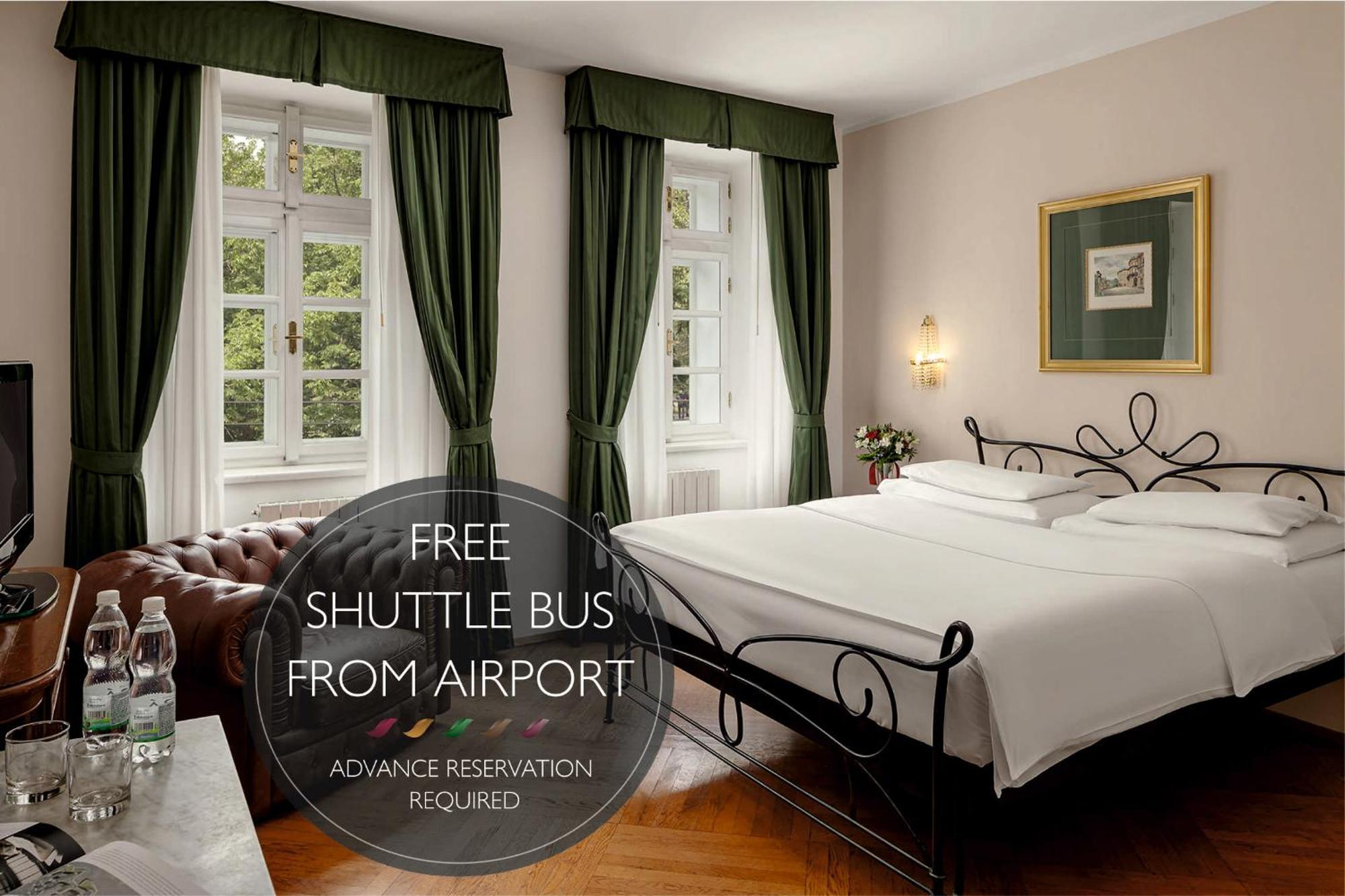Hotel Roma Praga Esterno foto