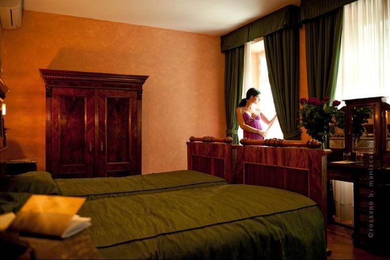 Hotel Roma Praga Esterno foto